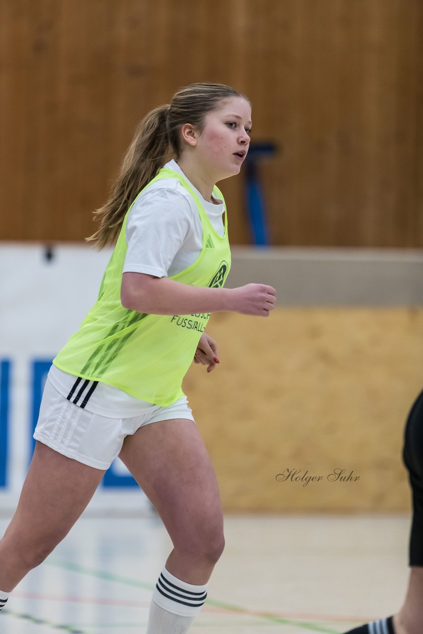 Bild 400 - Wahlstedter Wintercup